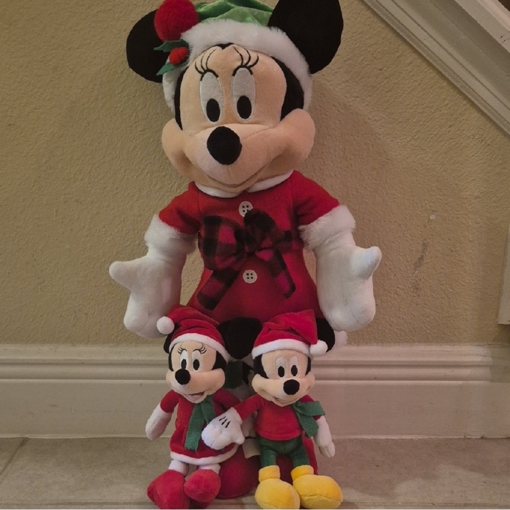 Disney Minnie Mouse Holiday Plush Set - Red, Green, Yellow